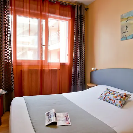 Logis Hotel de France-2